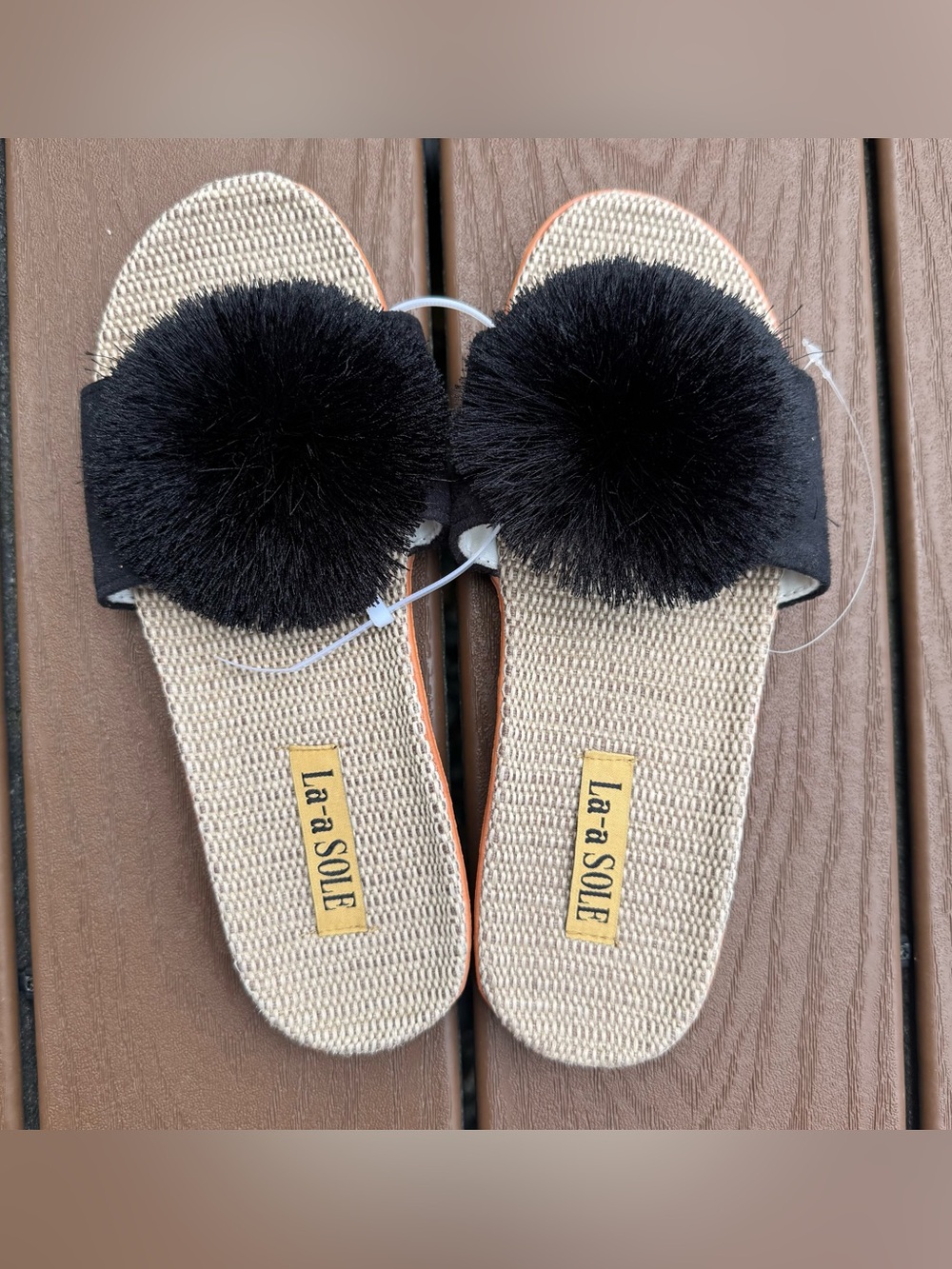 La-a Sole Pom Pom Slides in Black Women's Slip-On Sandals Size 40/41 Size 9/10